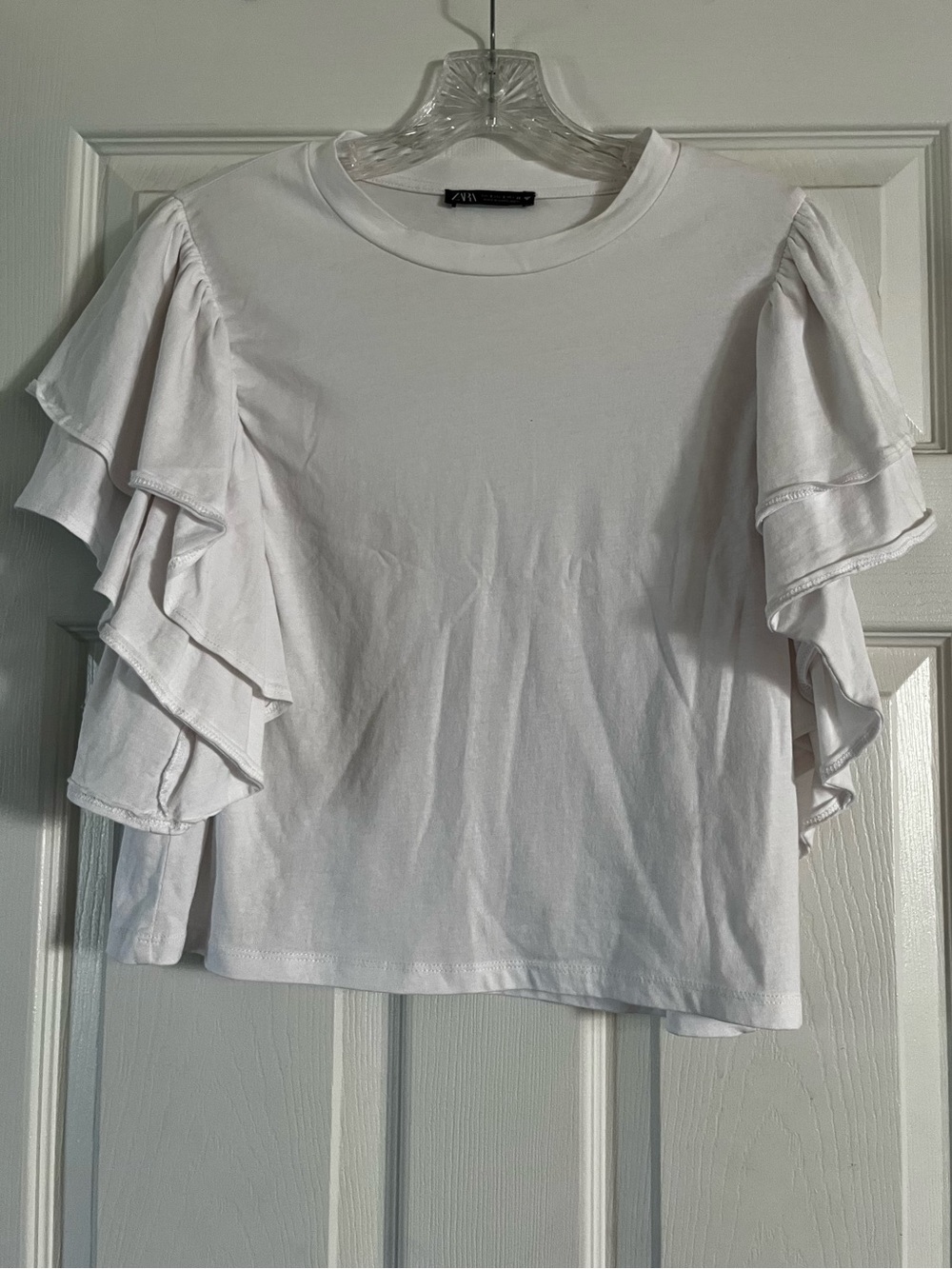 Zara White Ruffle Sleeve Crop Tee